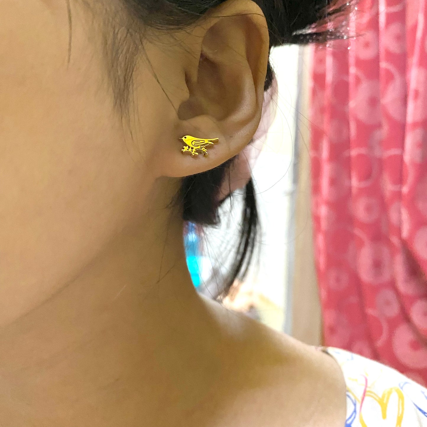 Birdie studs