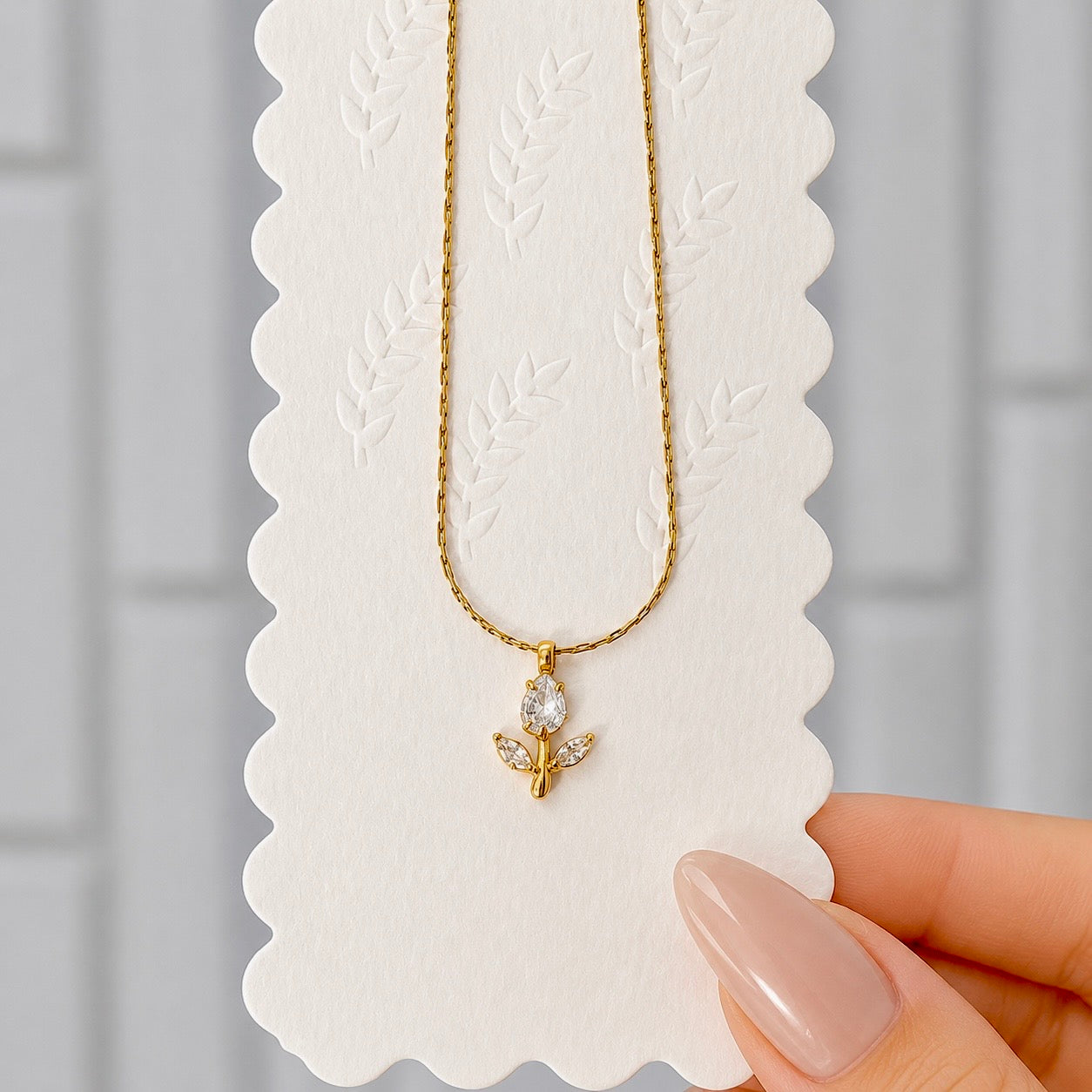 Tulip necklace