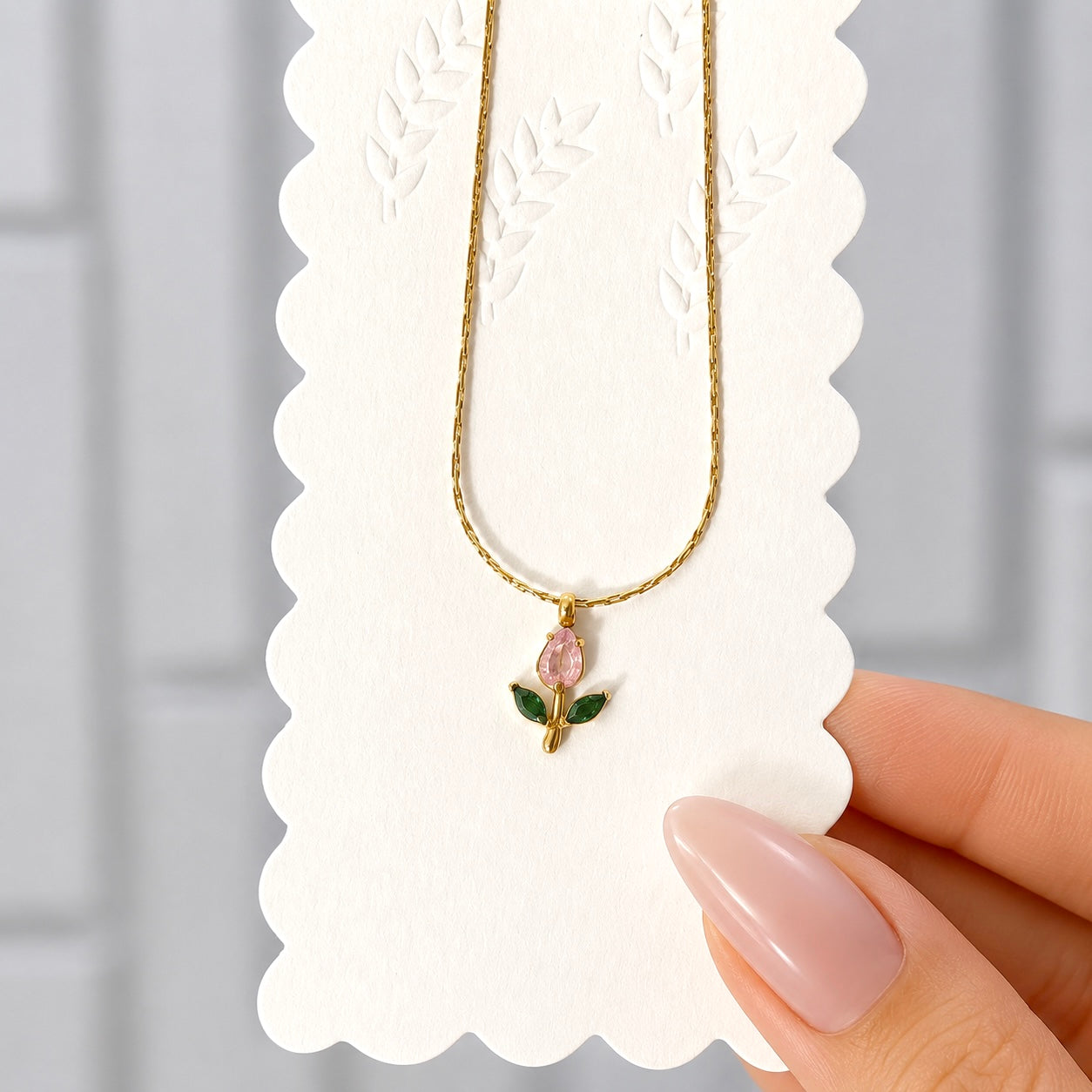 Tulip necklace