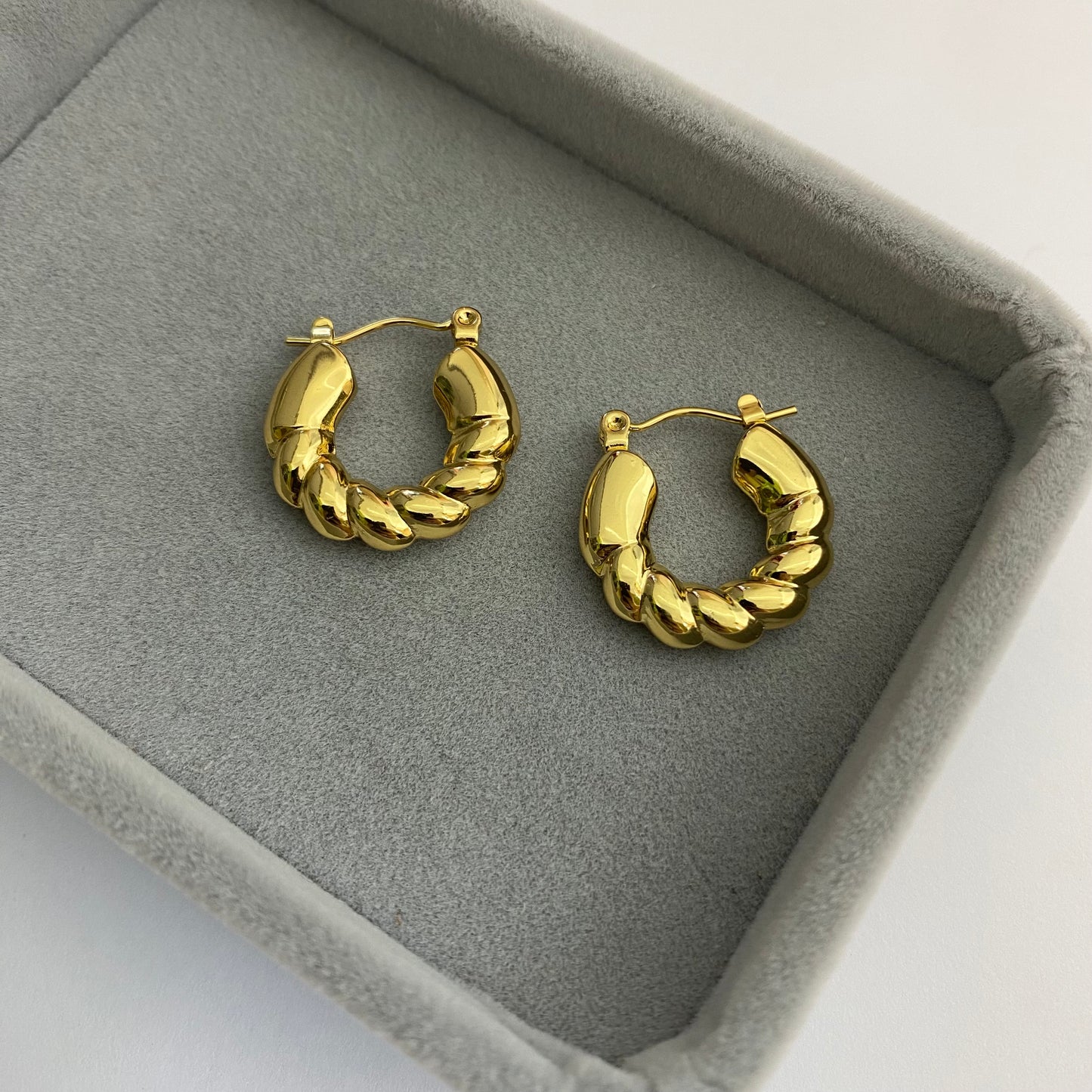 Small twisted hoops