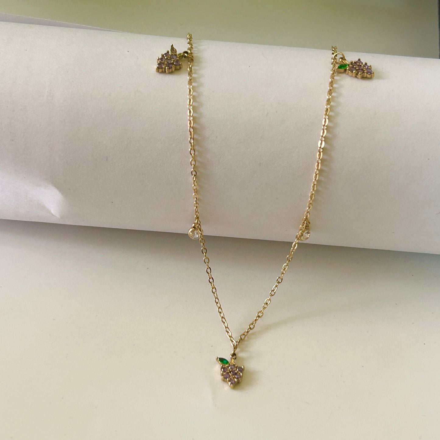 Grapes necklace