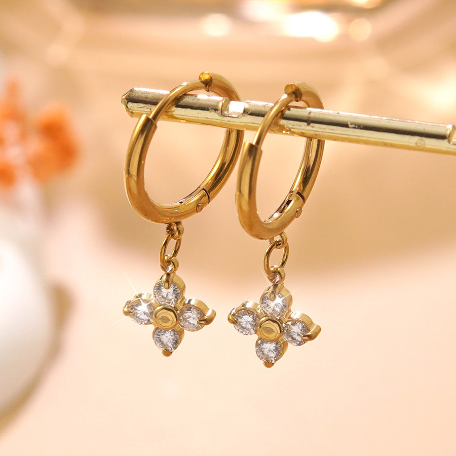 Flora 4 petal huggies