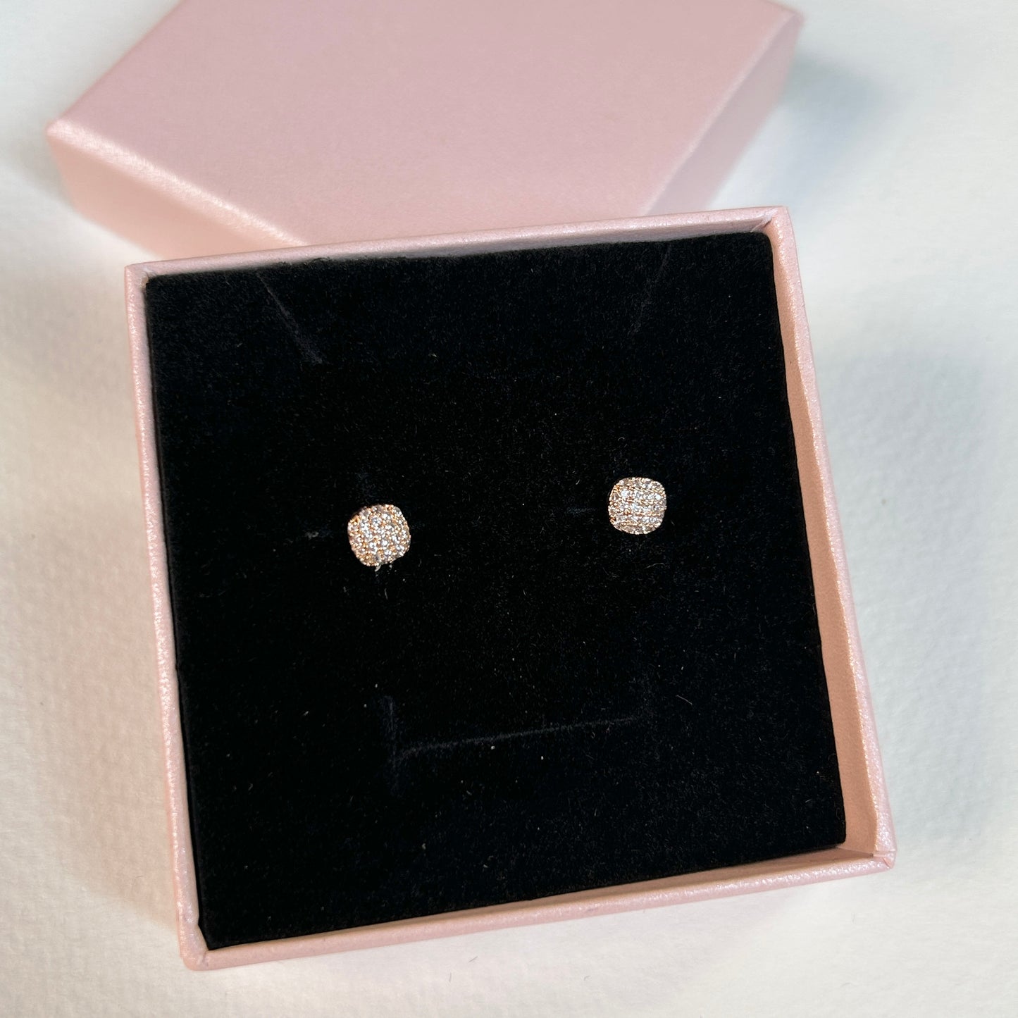 Urvi studs earrings