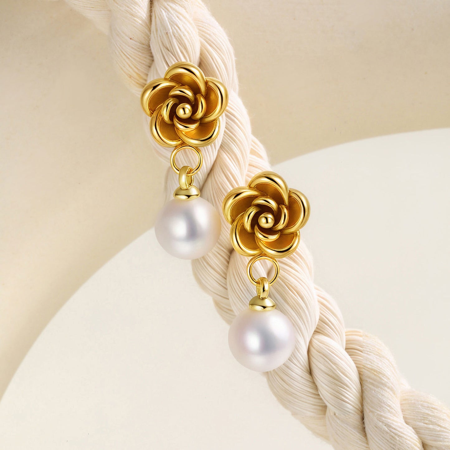 Flower pearl drop