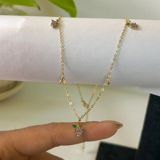 Grapes necklace
