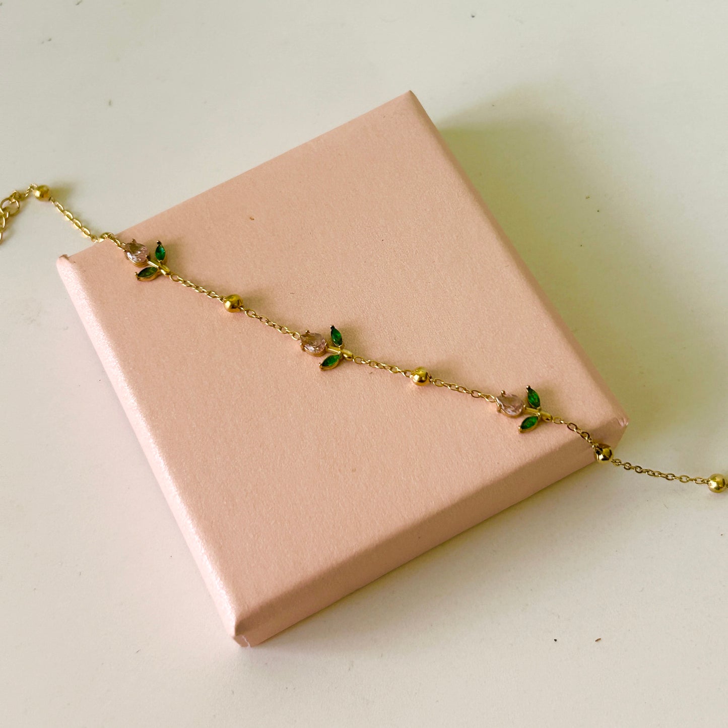 Tulip bracelet