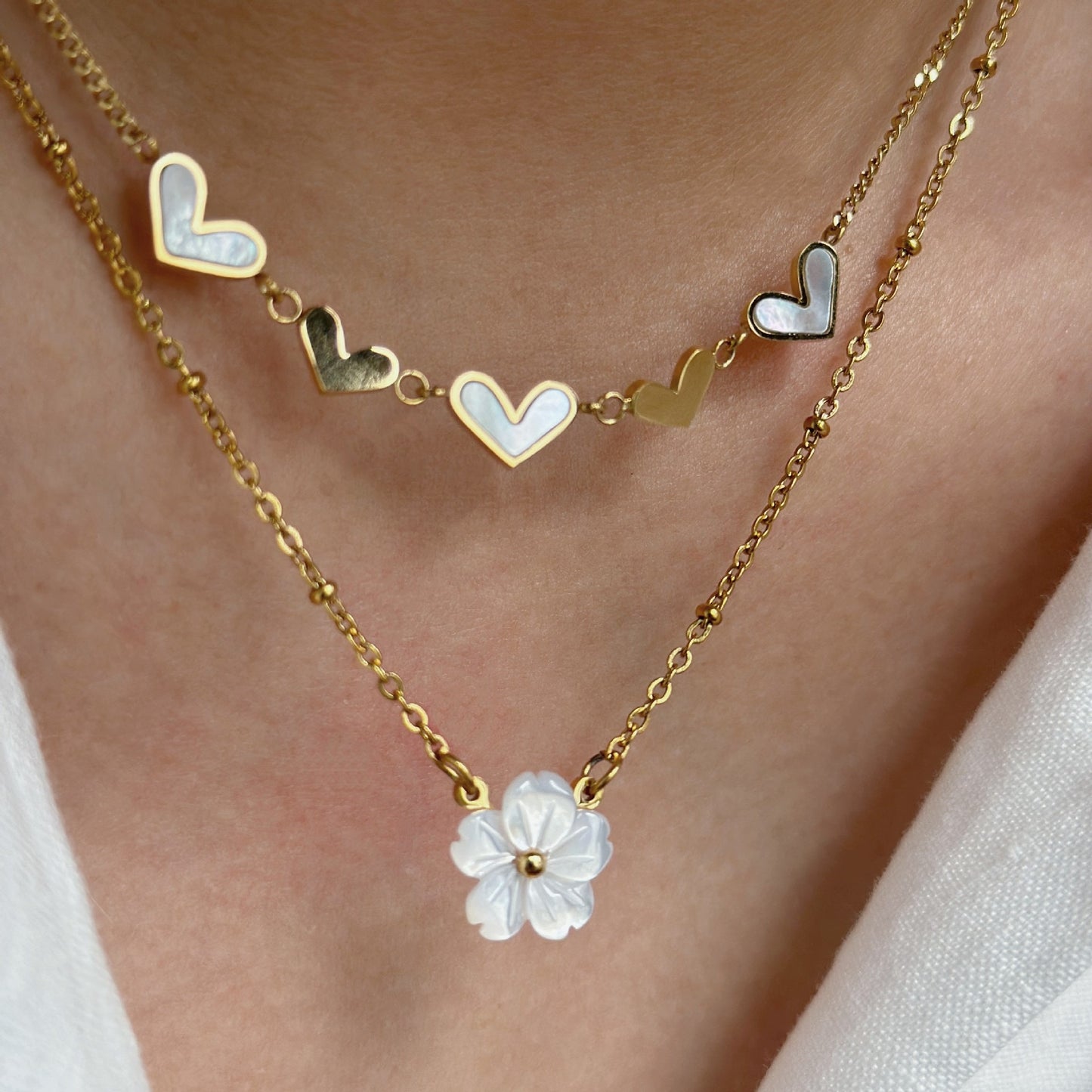 White flower necklace