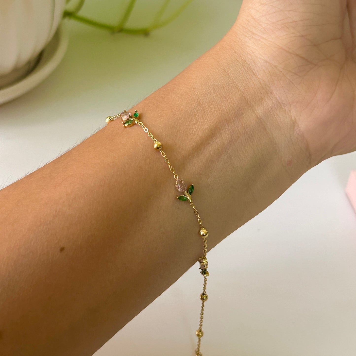 Tulip bracelet