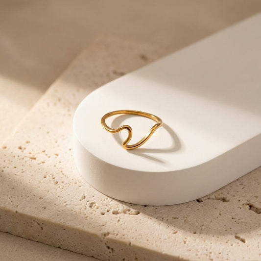 Sea wave ring